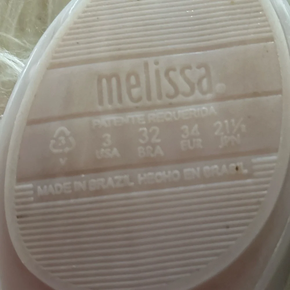 Girls dress shoes from Melissa size 3 tan and gold